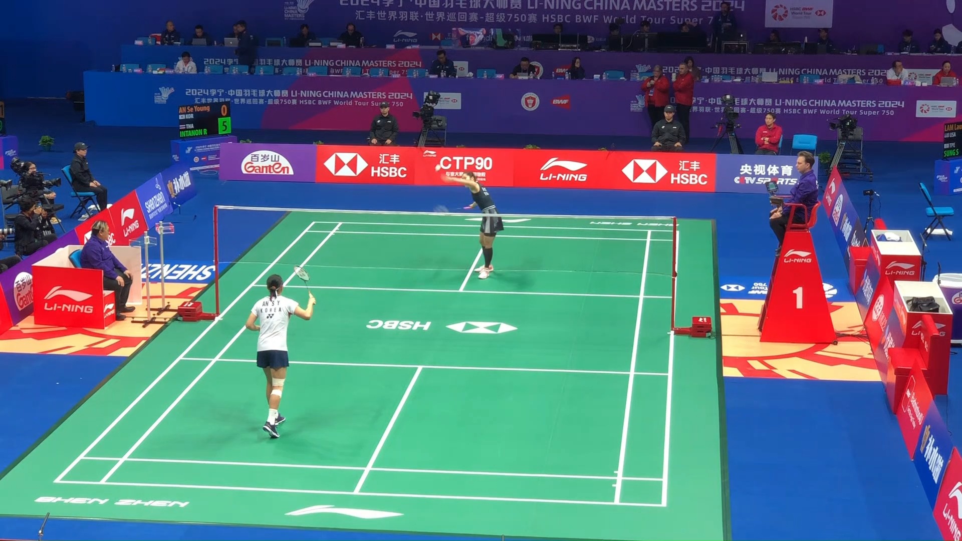 巴萨的支出 巴萨的支出