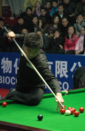 里的个人成 里的个人成