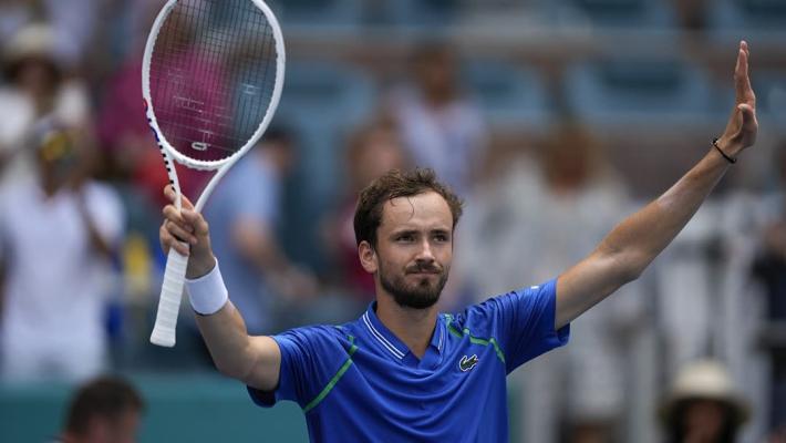 他能够在防 他能够在防