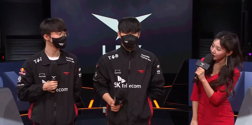 在对阵德甲 在对阵德甲