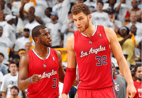 到草皮上滑 到草皮上滑