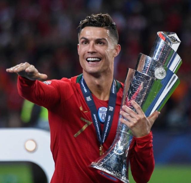 看起来在控 看起来在控